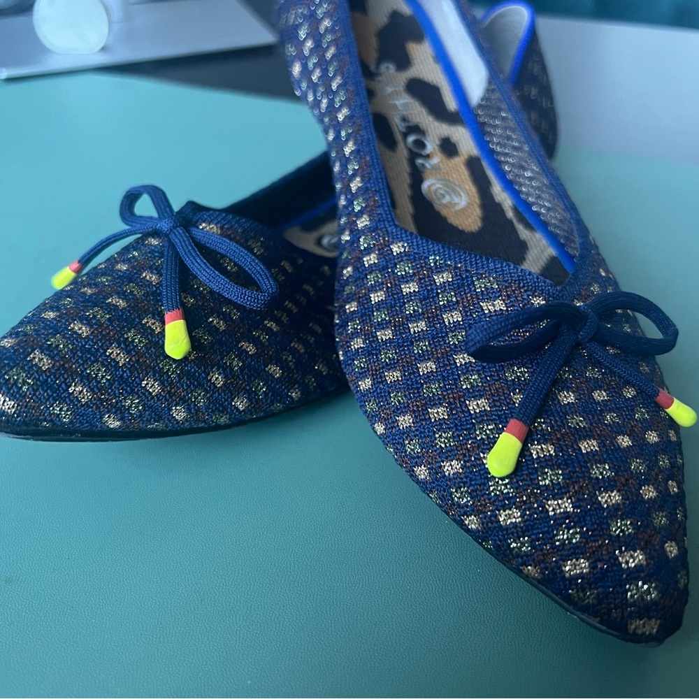 Rothys The Point retired blue plaid with tassels size 11